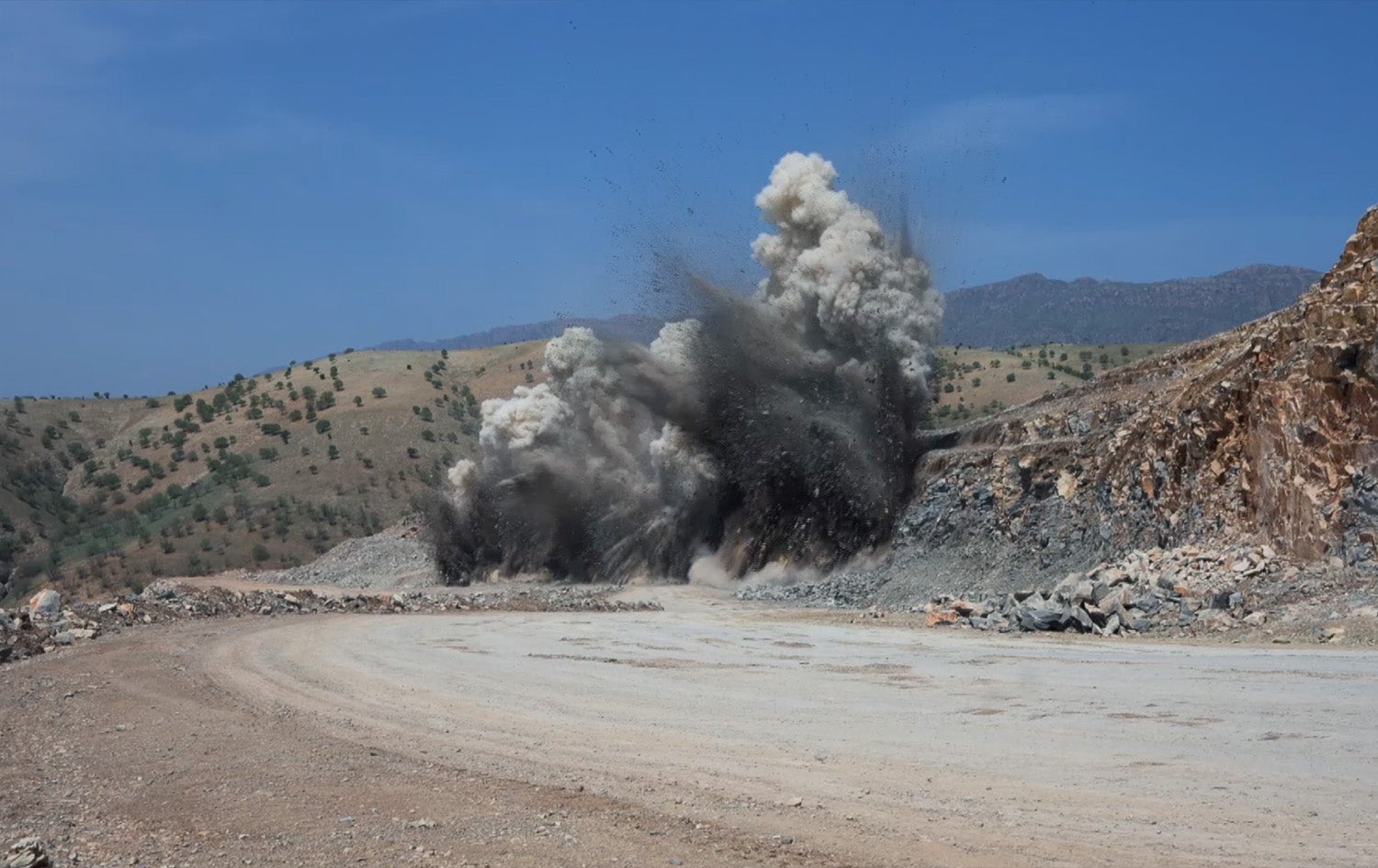 مەید ئین کوردستان