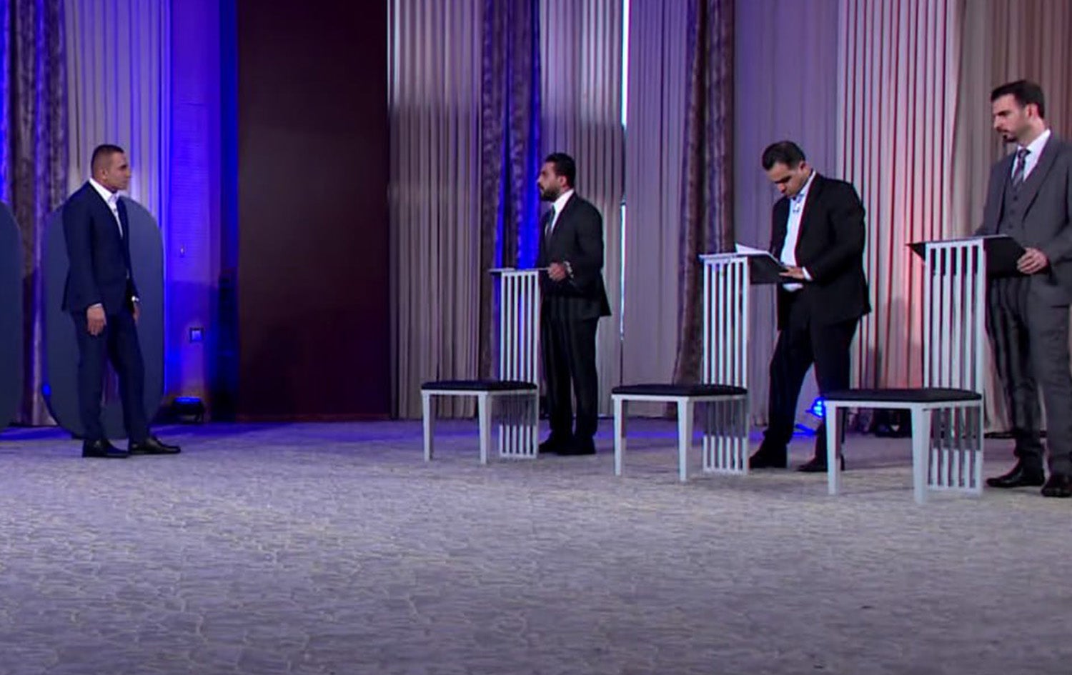 100 Kursi - Pishesazi