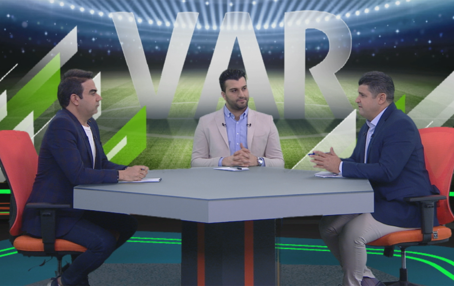 مێسی لە نێوان مانەوە و رۆیشتندا لە بارسێلۆنا