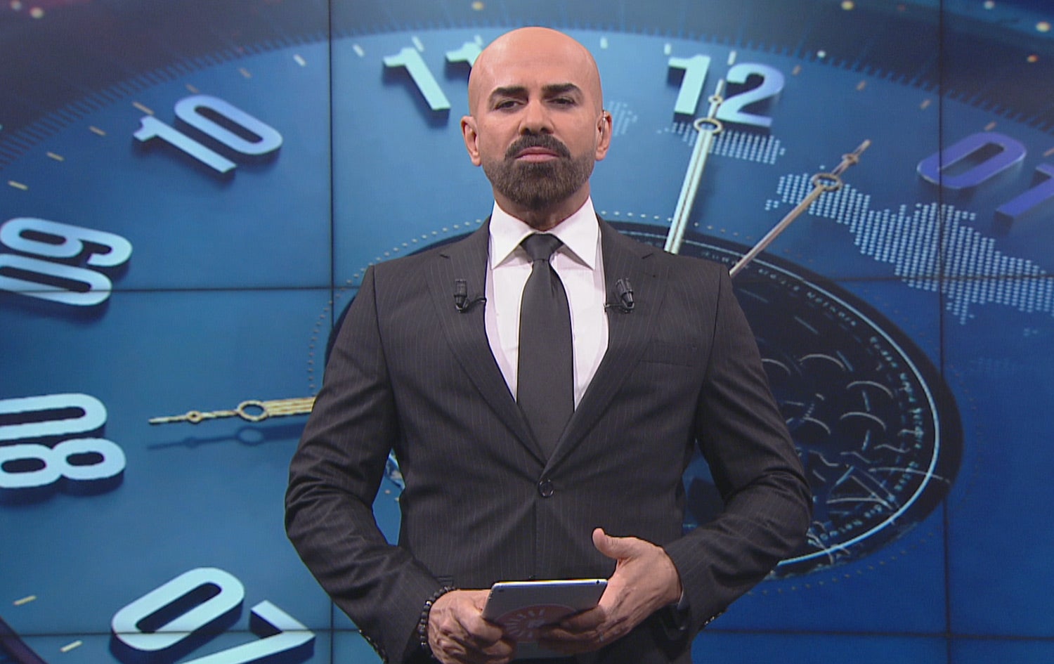 8 o'clock 29/11/2025