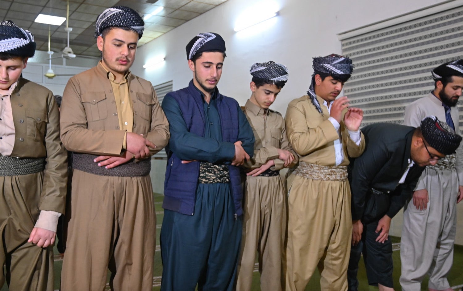 Wenay Remezan - Hujra