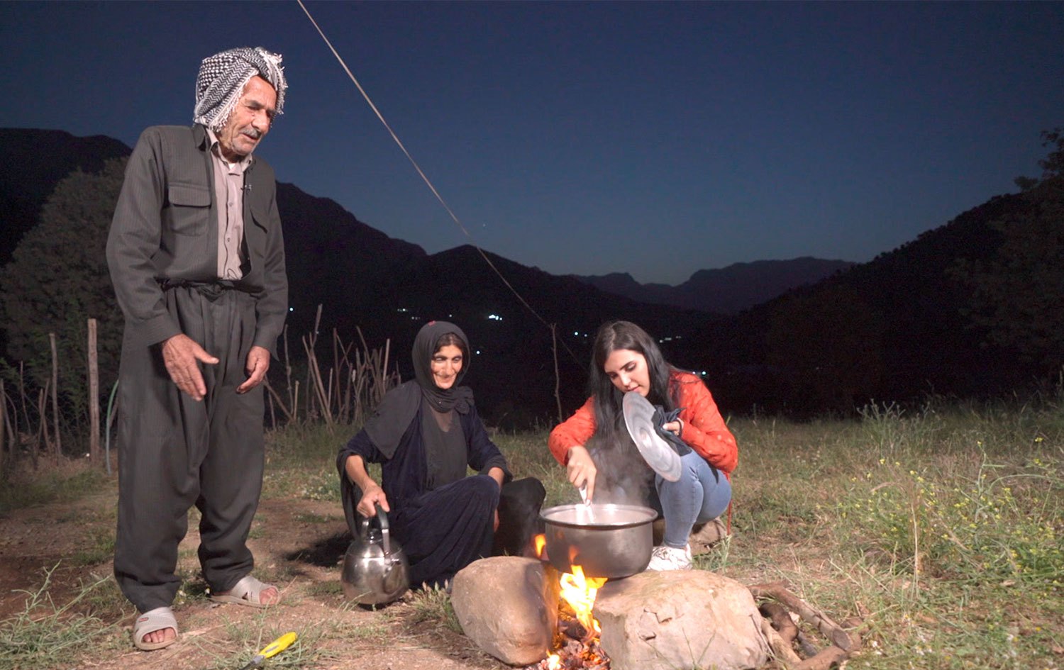 ئامادەکرنی شلەی قەیسی