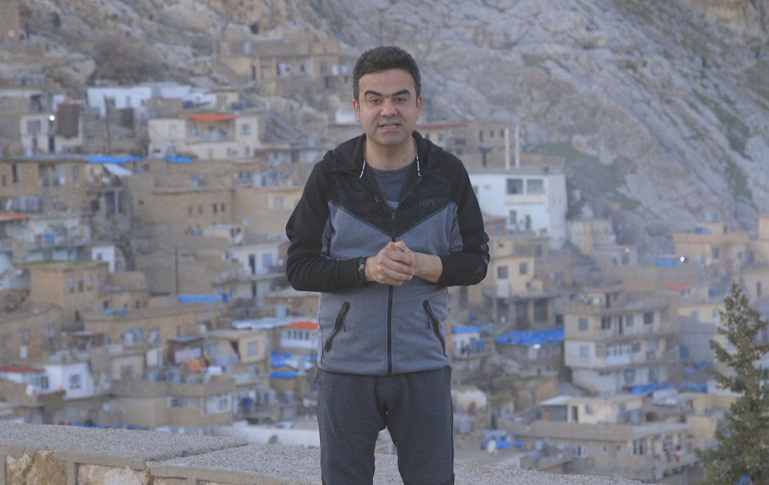 دوو برا لە یەک تیپدا و وەرزشوانانی ئاکرێ لە وەرزیندا