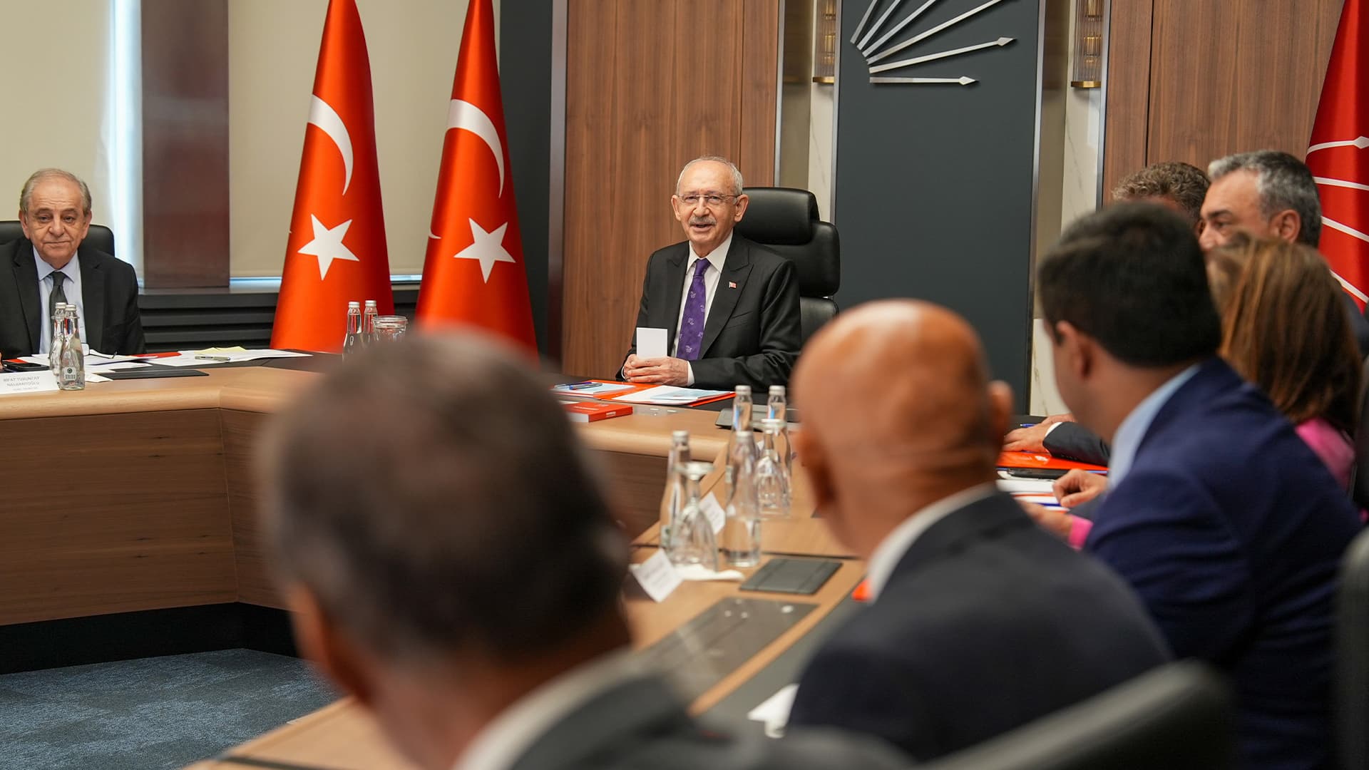 Birêvebiriya Kiliçdaroglu 9 parlamenteran ji CHPyê derdixe