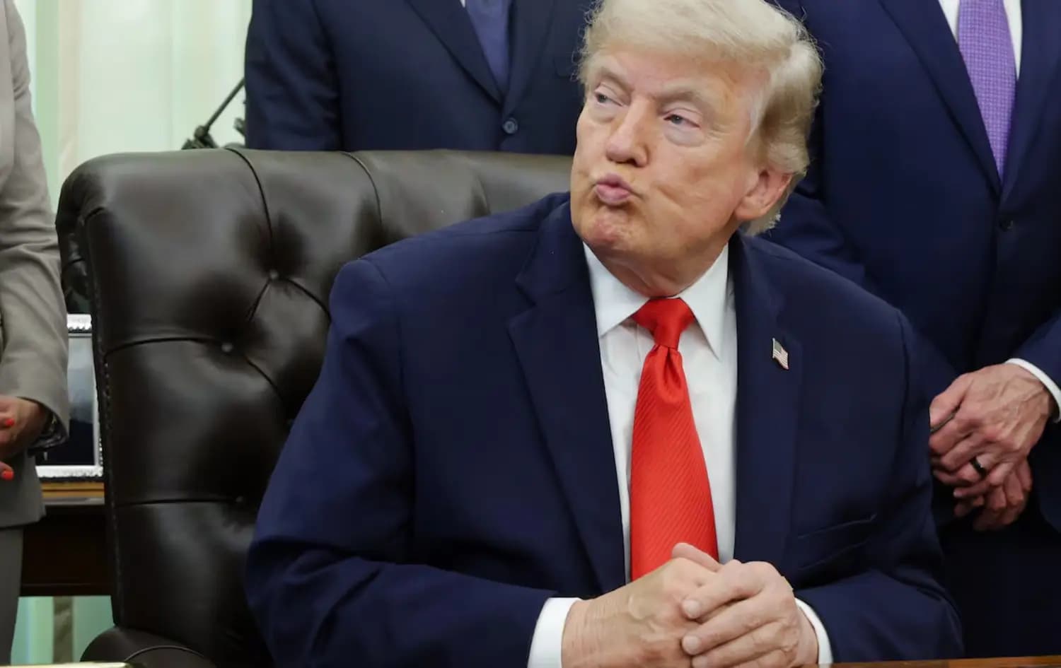 Donald Trump: Me Nino Guerrero kuşt