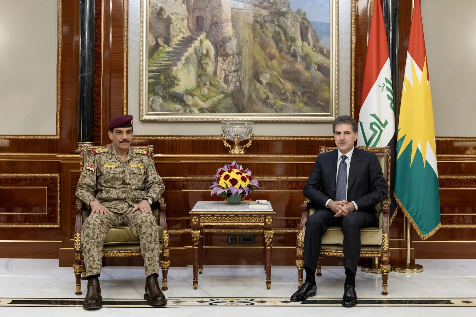 Nêçîrvan Barzanî û Sererkanê Îraqê civiyan