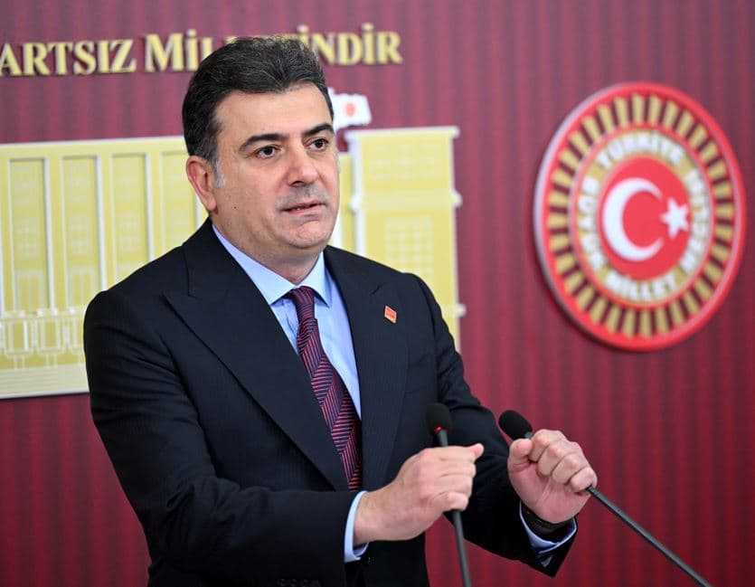 CHP, PM'nin düştüğünü mahkemenin tespit etmesini isteyecek