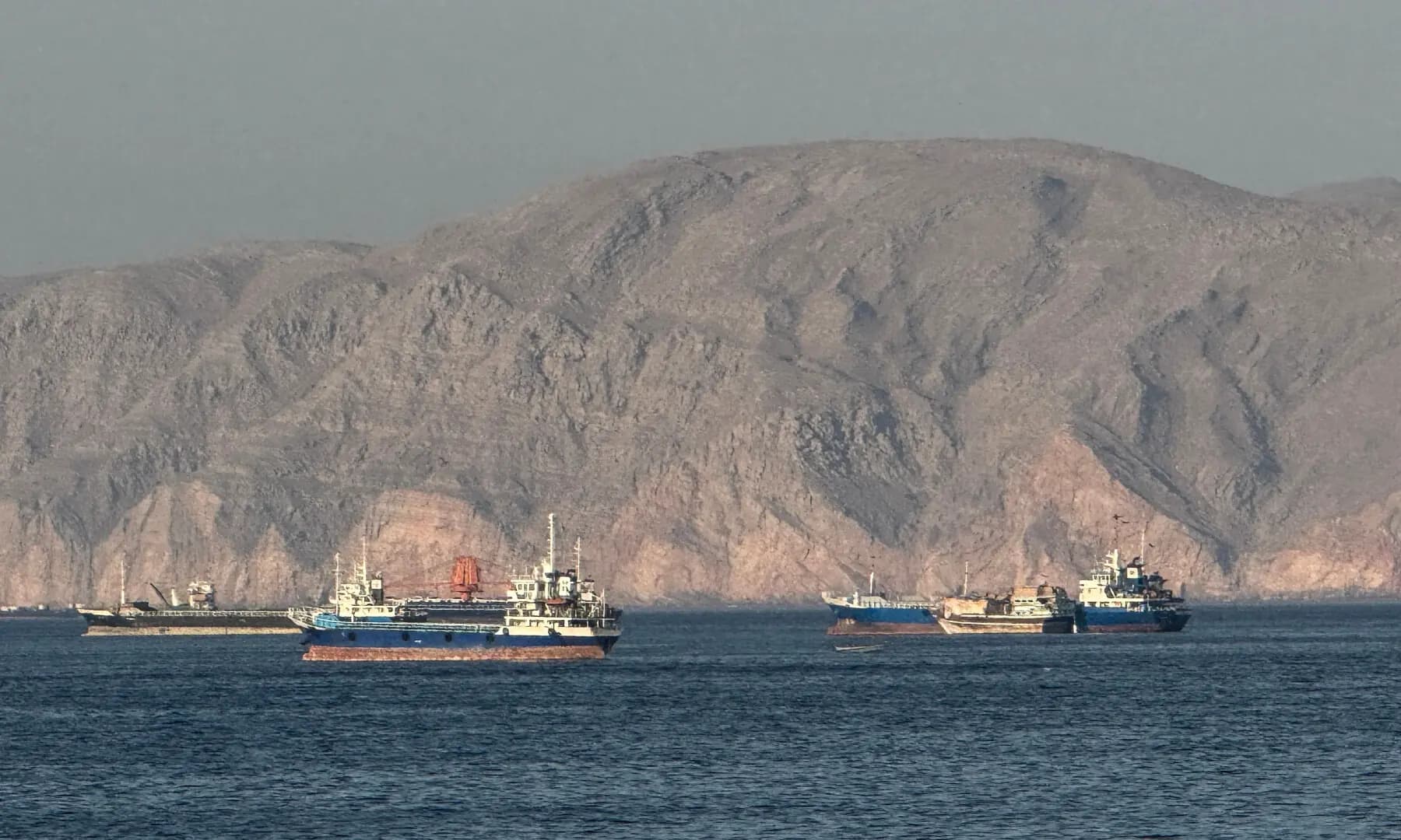 Projectile strikes cargo ship off Oman coast following Iranian route warning
