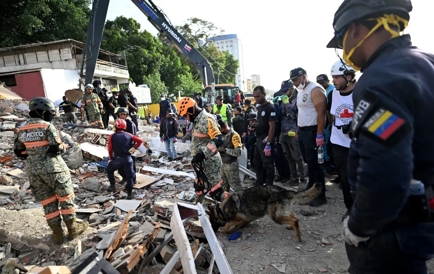 BM'ye göre Venezuela'yı vuran depremlerden 6,76 milyona kadar insan etkilenebilir