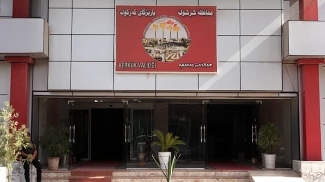 Kerkük’te valilik değişimi anlaşmasına rağmen Kürtlere düşen postlar devrilmedi