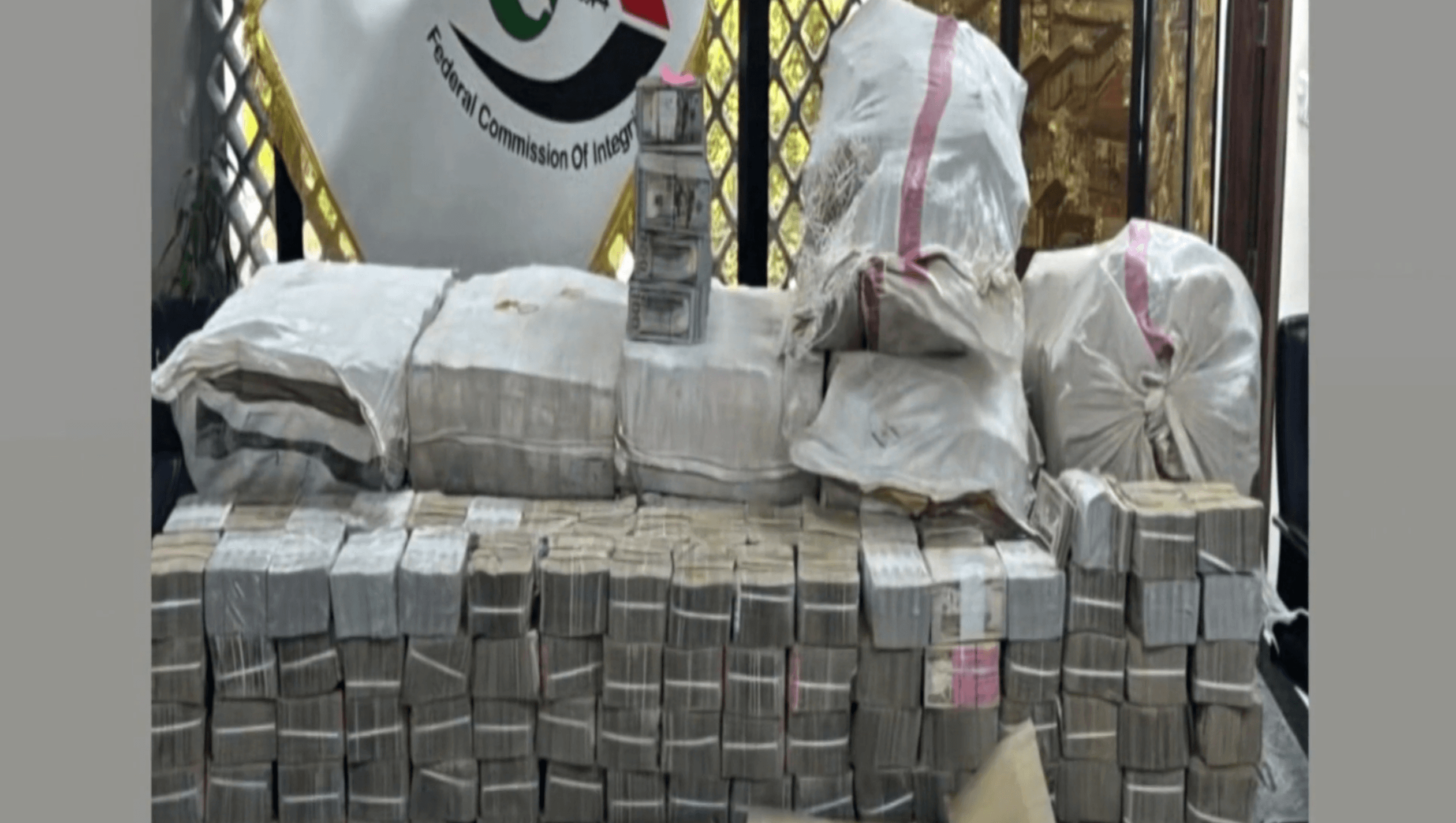 Irak’ta Yolsuzluk Depremi: Bakan yardımcısının evinden milyarlarca dinar ve kilolarca altın çıktı