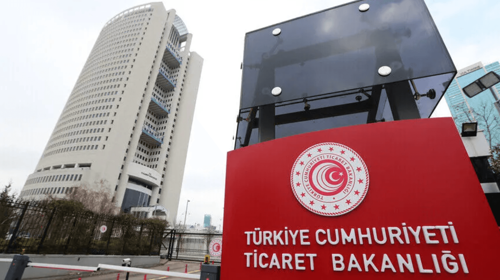 Ticaret Bakanlığı, dış ticaret firmalarına 6 ayda 8,3 milyar liralık ceza kesti