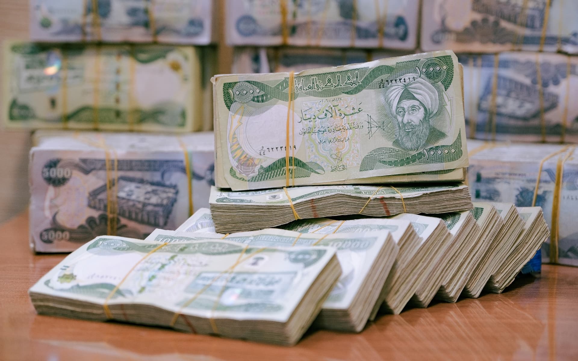 گوتەبێژی فراکسیۆنی پارتی: وەزیری دارایی عێراق پێی راگەیاندین مووچەی فەرمانبەرانی هەرێمی کوردستان دەنێرێ
