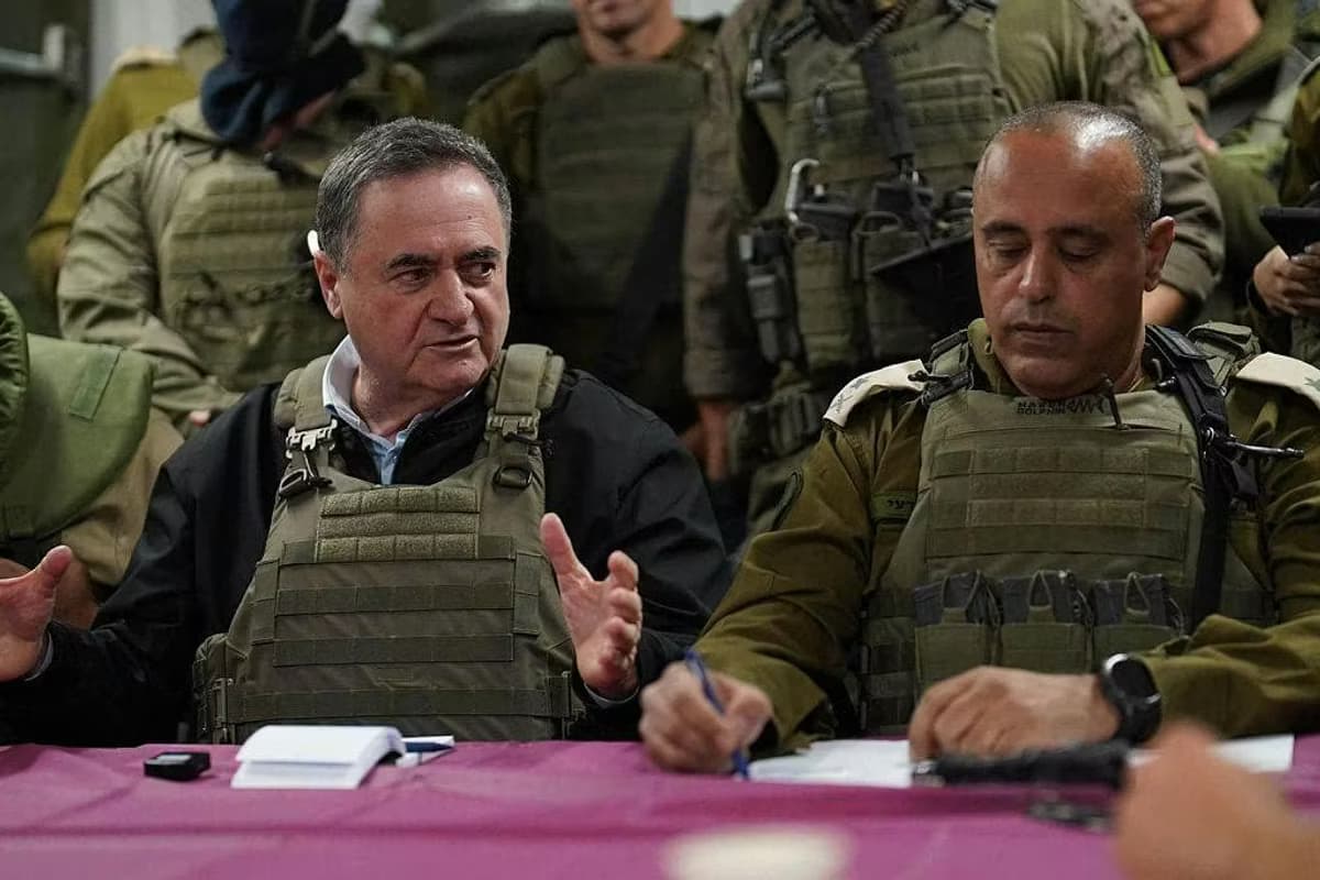 İsrail Savunma Bakanı'ndan Trump'a yanıt: Lübnan'da kalmak için kimseden izin almayız