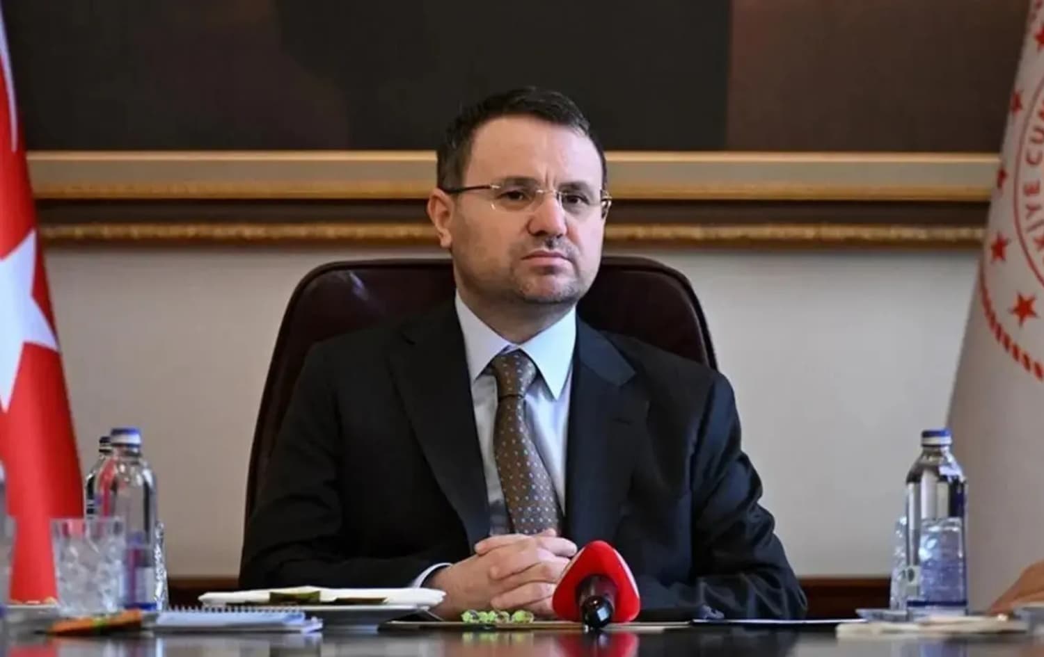 لە ئامەد پاشماوەی جگەرەیەک پەردە لەسەر دۆسیەیەکی کوشتنی 10 ساڵ لەمەوبەر لادەدات