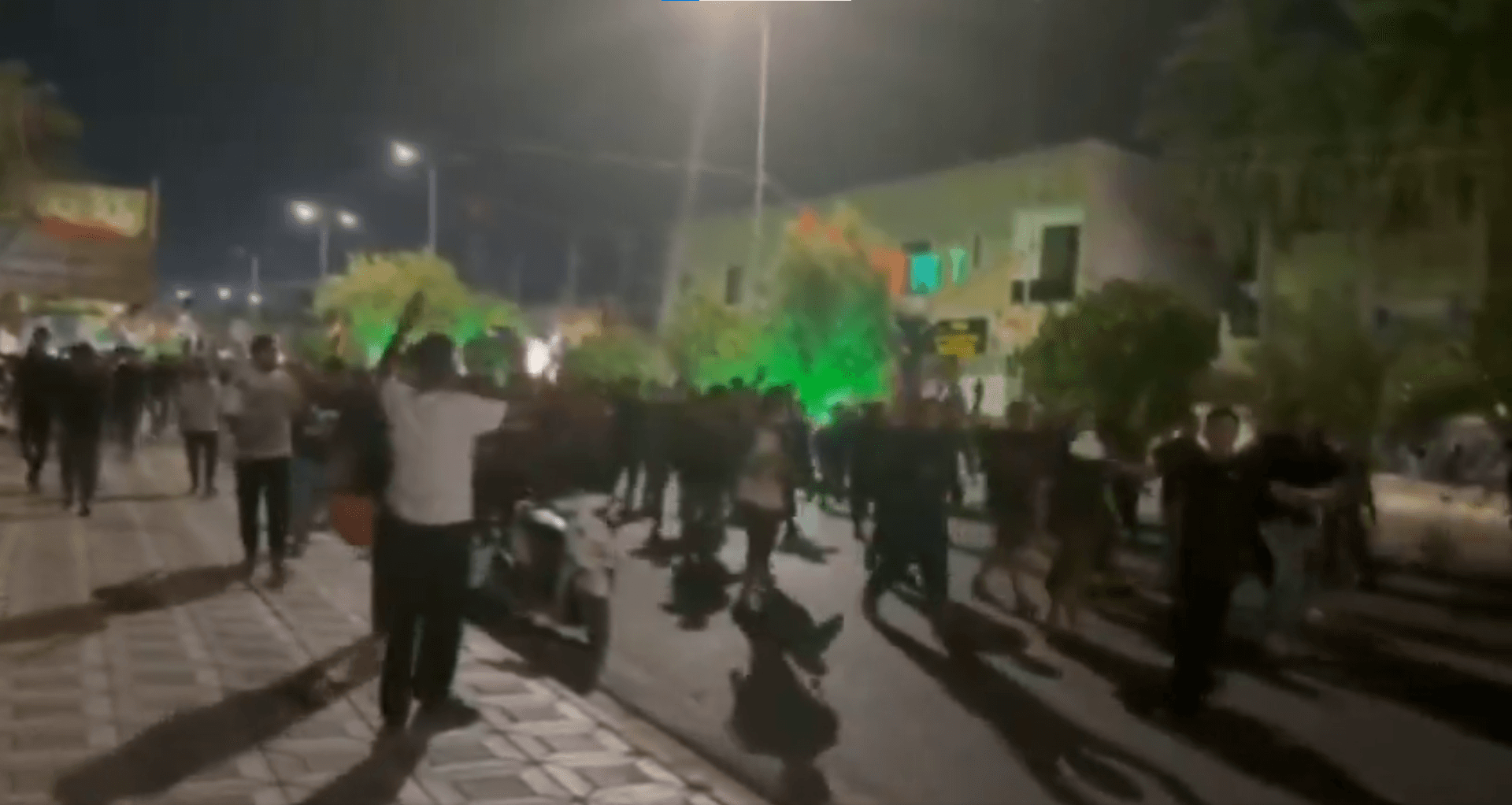 لە کوت خۆپێشاندان بۆ کارەبا کرا و 51 کەس بریندار بوون