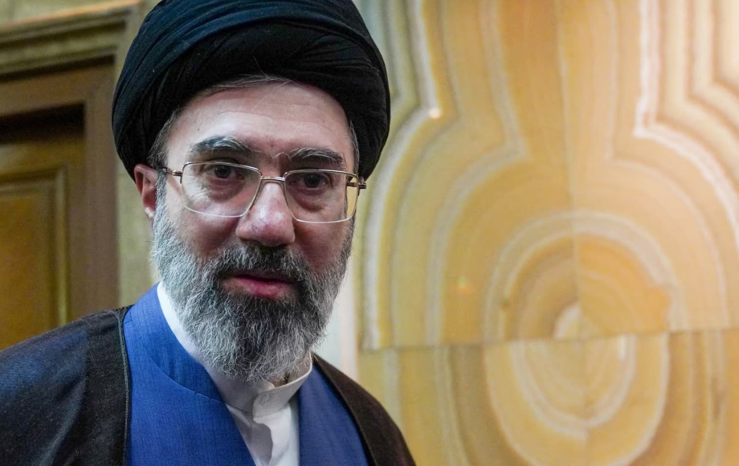 موجتەبا خامنەیی، رێبەری ئێران