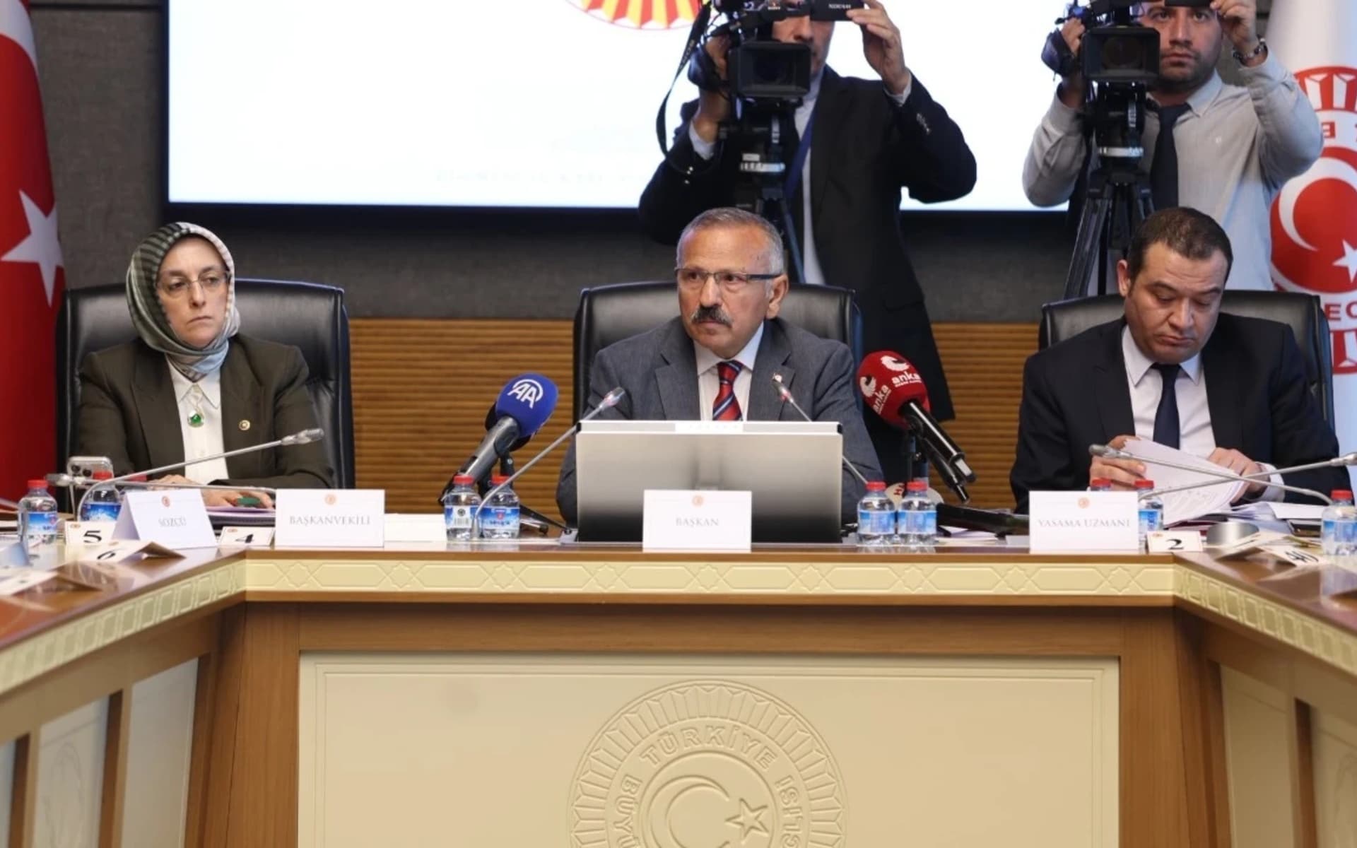 تیکتۆک، ئێکس و مێتا بانگهێشتی پەرلەمانی تورکیا کران