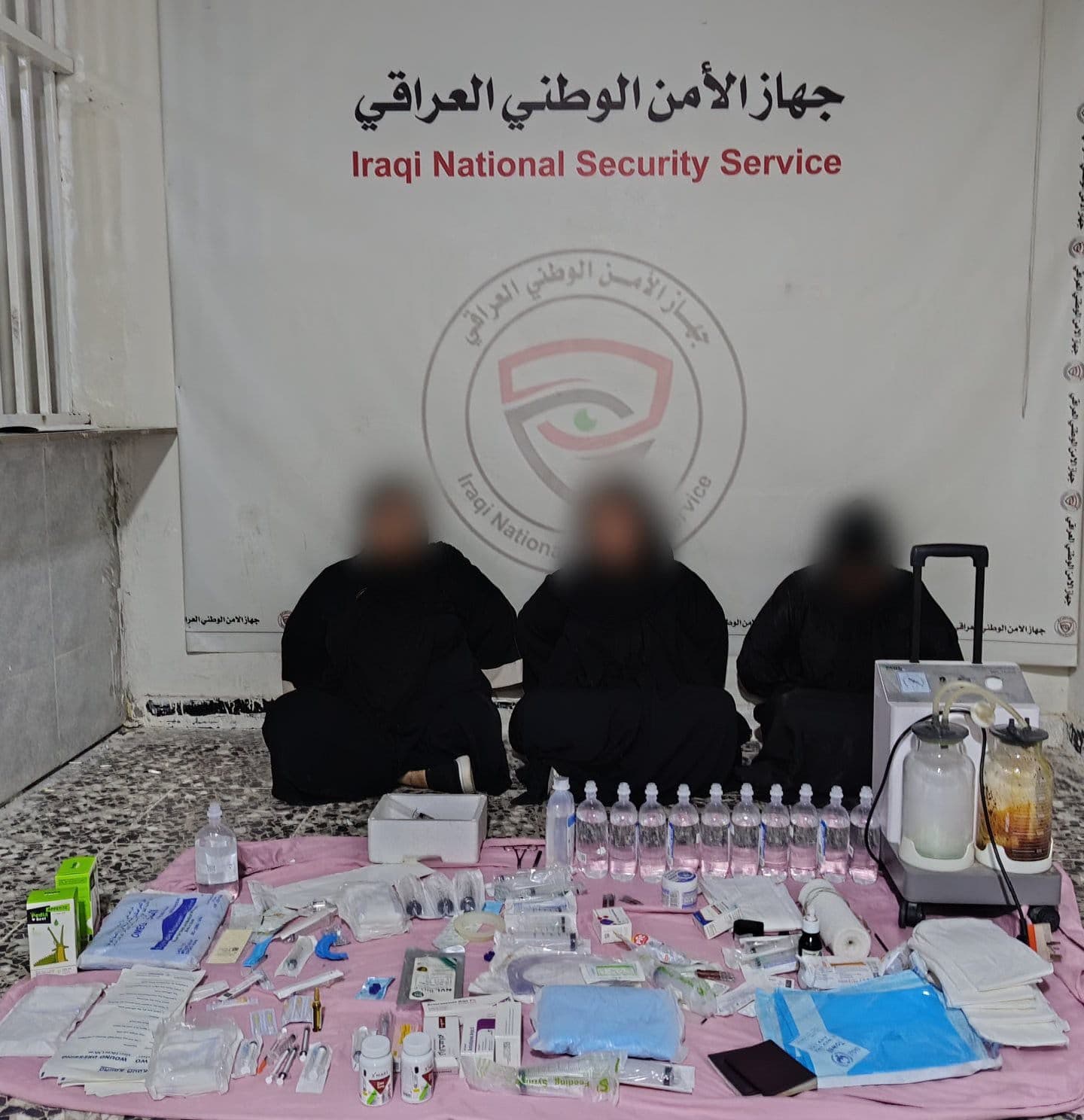 لە بەسرە سێ ژن لە کاتی نەشتەرگەریی جوانکاری لە ناو ماڵێکدا دەستگیرکران