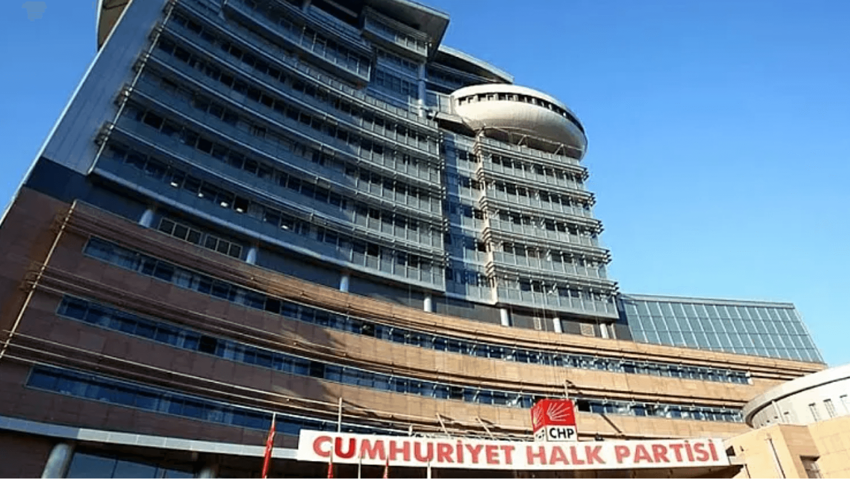 CHP’de istifa dalgası: Çok sayıda belediye başkanı YENİ Parti’ye geçiyor