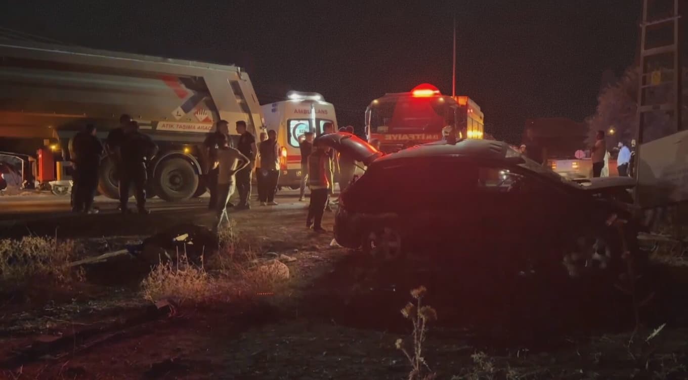 لە رووداوێکی هاتووچۆدا لە مێردینی باکووری کوردستان سێ کەس گیانیان لەدەستدا