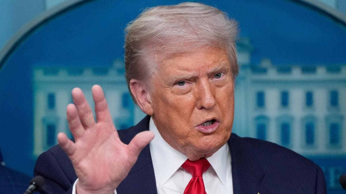 Senatoya Amerîkayê desthilata Donald Trump wekî xwe hîşt