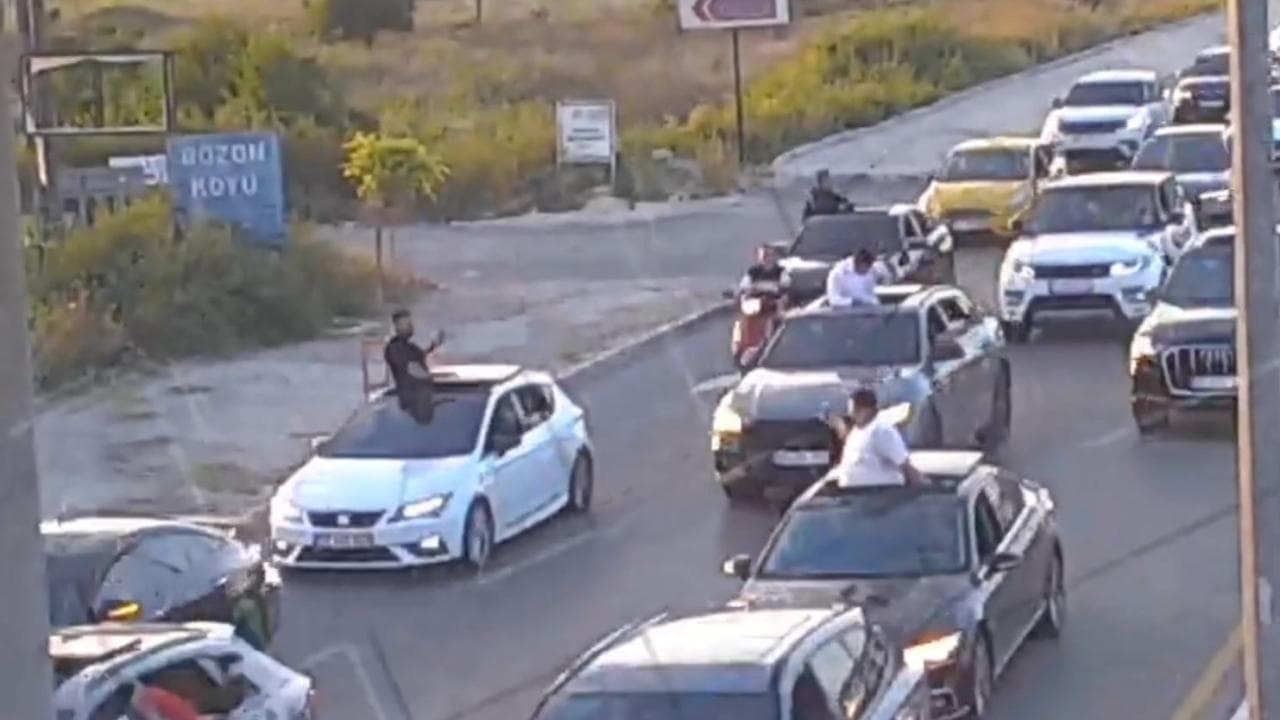 Mersin'de rekor ceza: Yolu kapatan konvoyun bedeli yarım milyon lirayı aştı