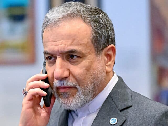 ئێران بۆ بەریتانیا: هەر جۆرە هاوکارییەک لەگەڵ ئەمریکا قبووڵنەکراوە