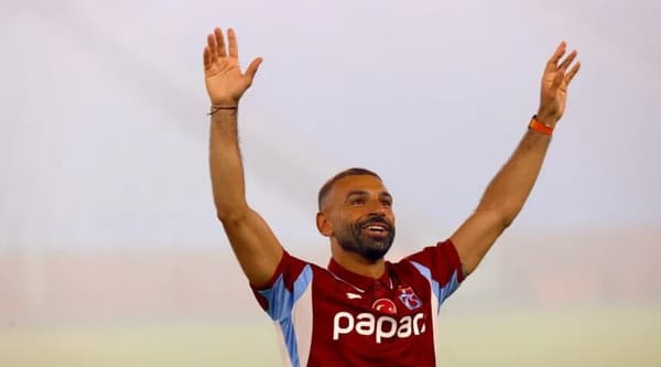 Trabzonspor’dan Salah teşekkürü: Kahire’den Londra’ya aynı heyecanı paylaşmak gurur verici