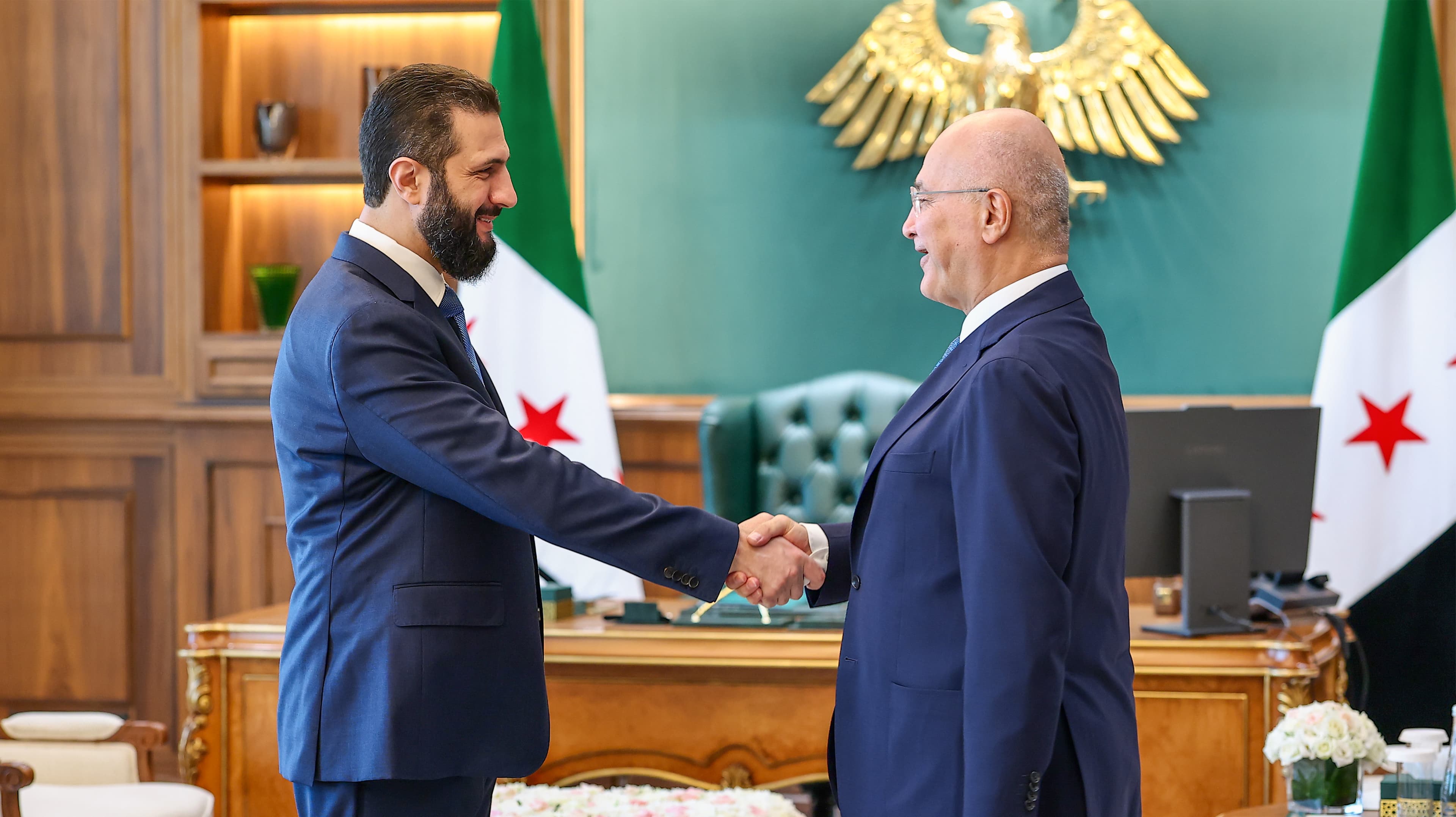 UN Commissioner meets Syrian president to discuss refugee returns