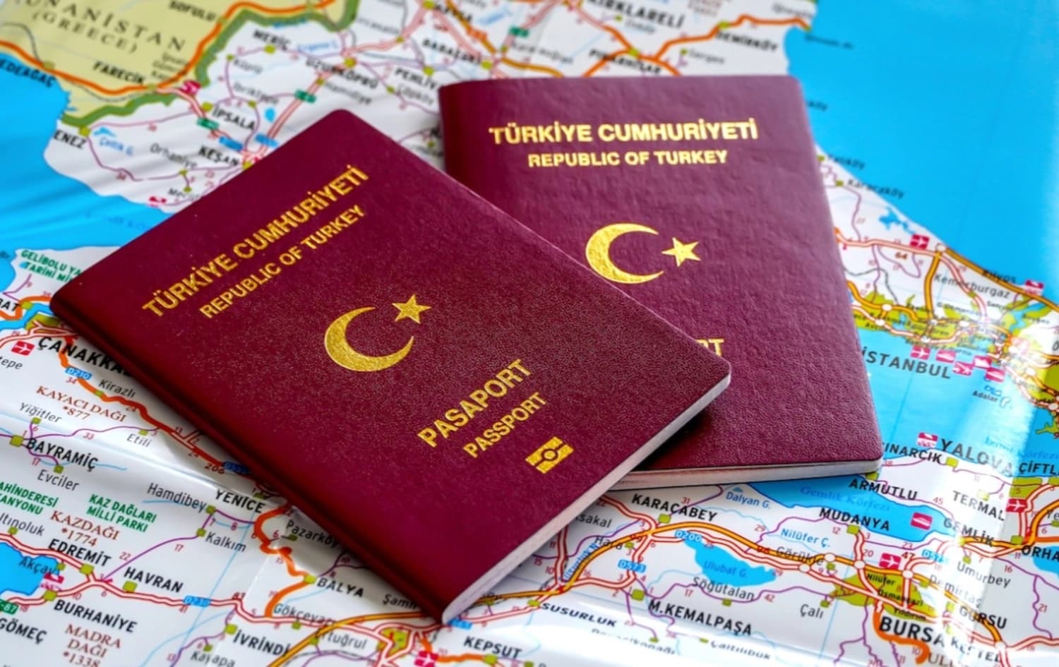 İstanbul'daki vize danışmanlığı soruşturmasında 37 şüpheli tutuklandı