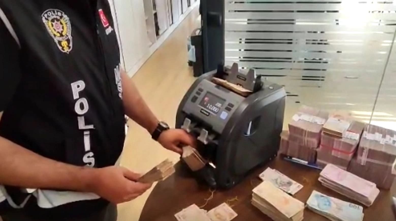 Alihan Kuriş soruşturmasında 66 milyar para trafiği saptandı