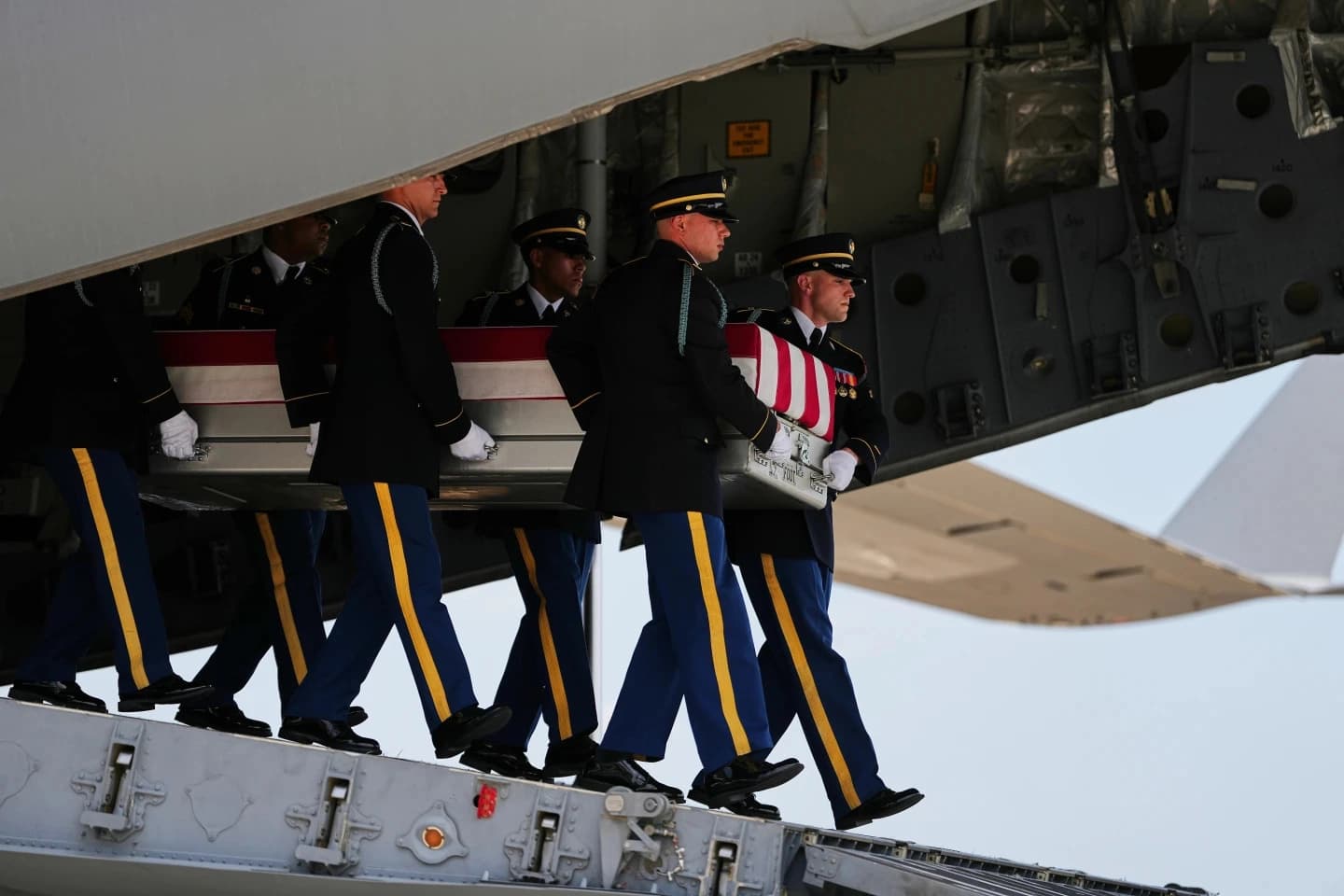 18 US troops killed, 757 wounded since start of Iran war, Pentagon says
