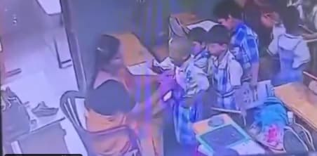 قوتابییەک لە هیندستان بە زلـلەی مامۆستاکەی گیان لەدەستدەدات