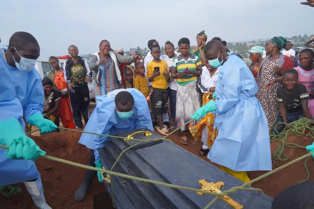 Ebola alarmı büyüyor: Yeni varyant Avrupa’ya ulaştı