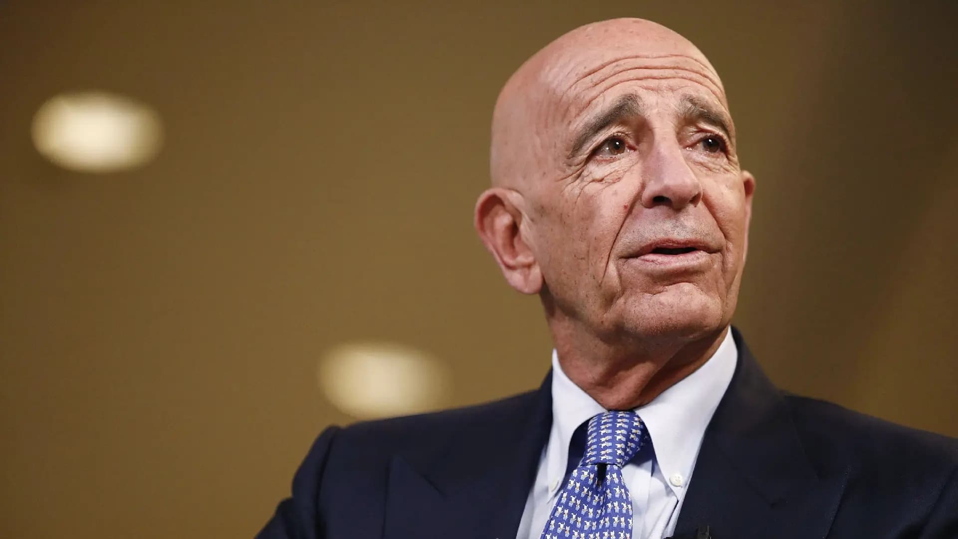 Maariv: Îsraîl êdî zanyariyên îstixbaratî nade Tom Barrack