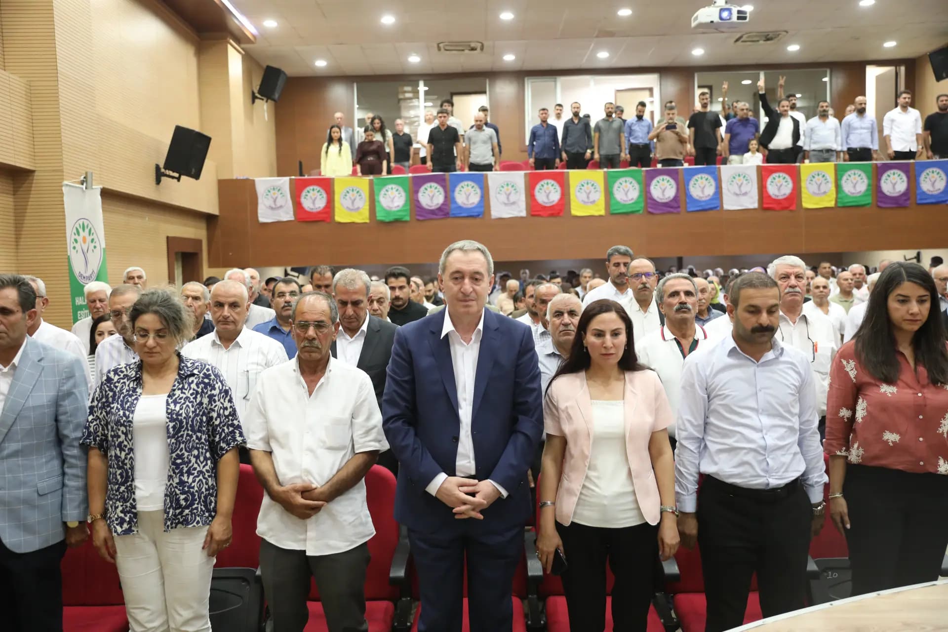 Bakirhan û DEM Partiyê ji bo Mehdî Zana peyamên sersaxiyê weşandin