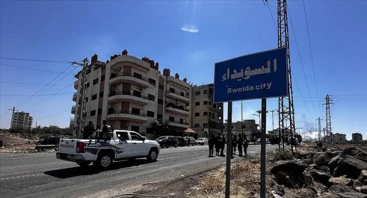 Süveyda’da silahlı gruplarla çatışma çıktı, 4 Suriye askeri yaralandı