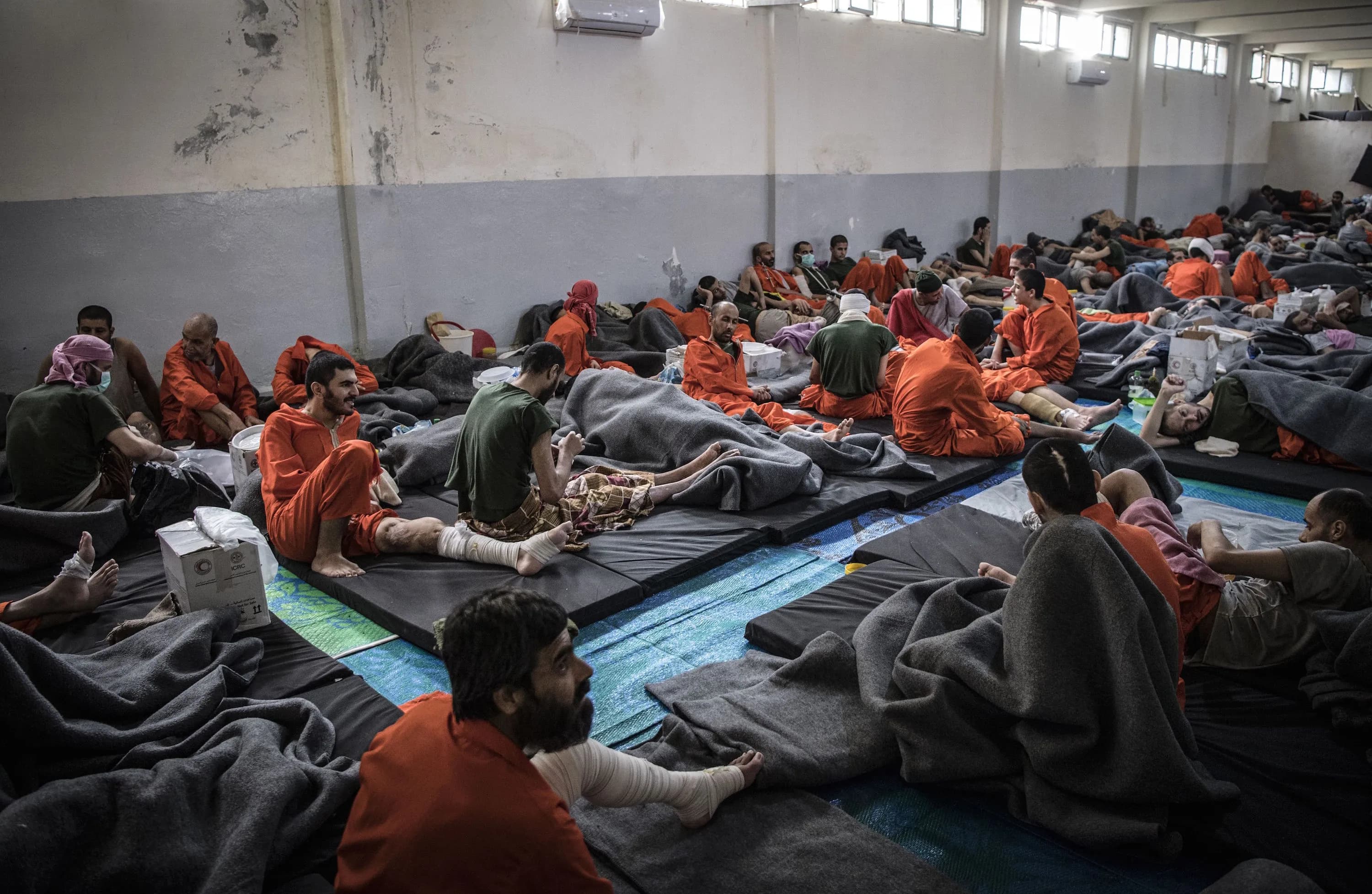 Iraq completes interrogations for 5704 alleged terrorists from 67 nationalities
