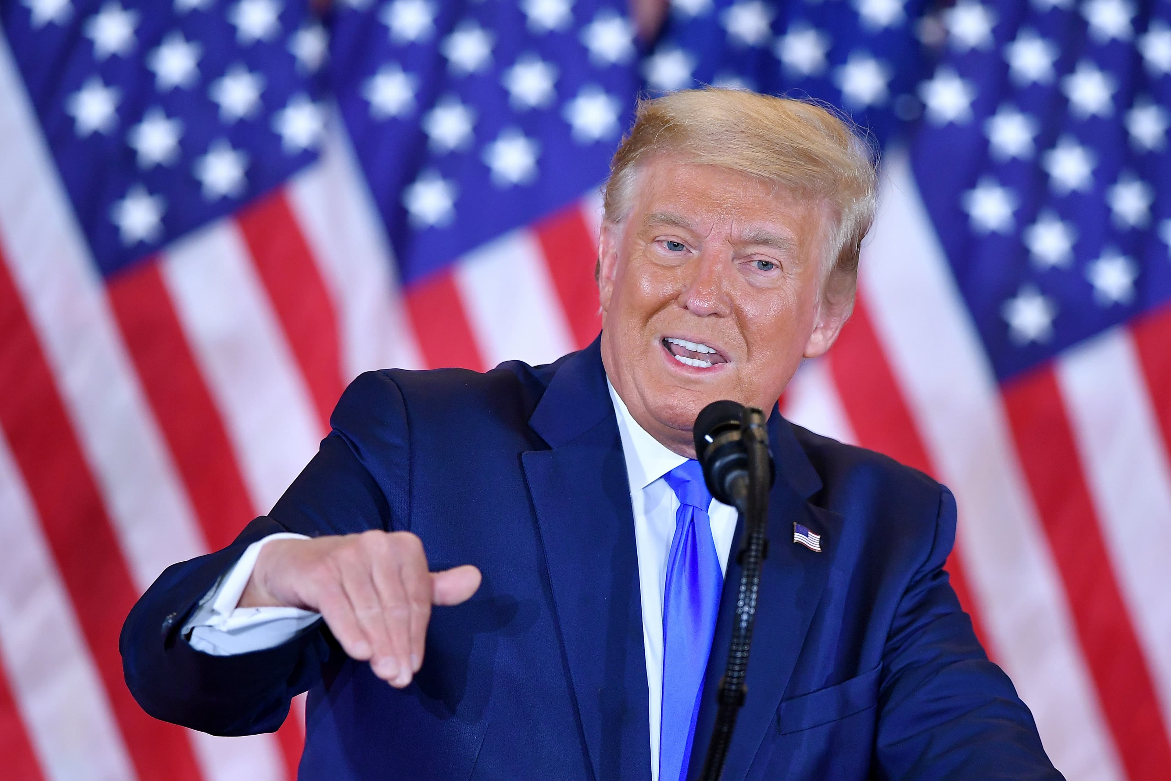 ترەمپ پێشنیاز دەکات ناوى تەنگەى هورمز بۆ "تەنگەى ترەمپ" بگۆڕدرێت