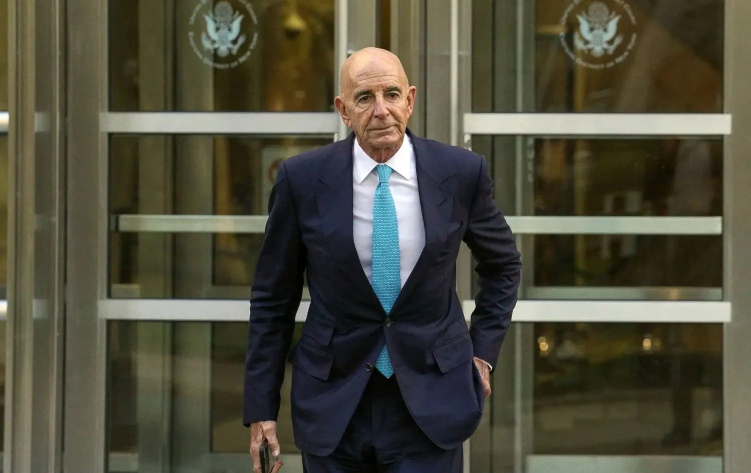 Tom Barrack li ser aloziyên li Siwêdayê hişyarî da