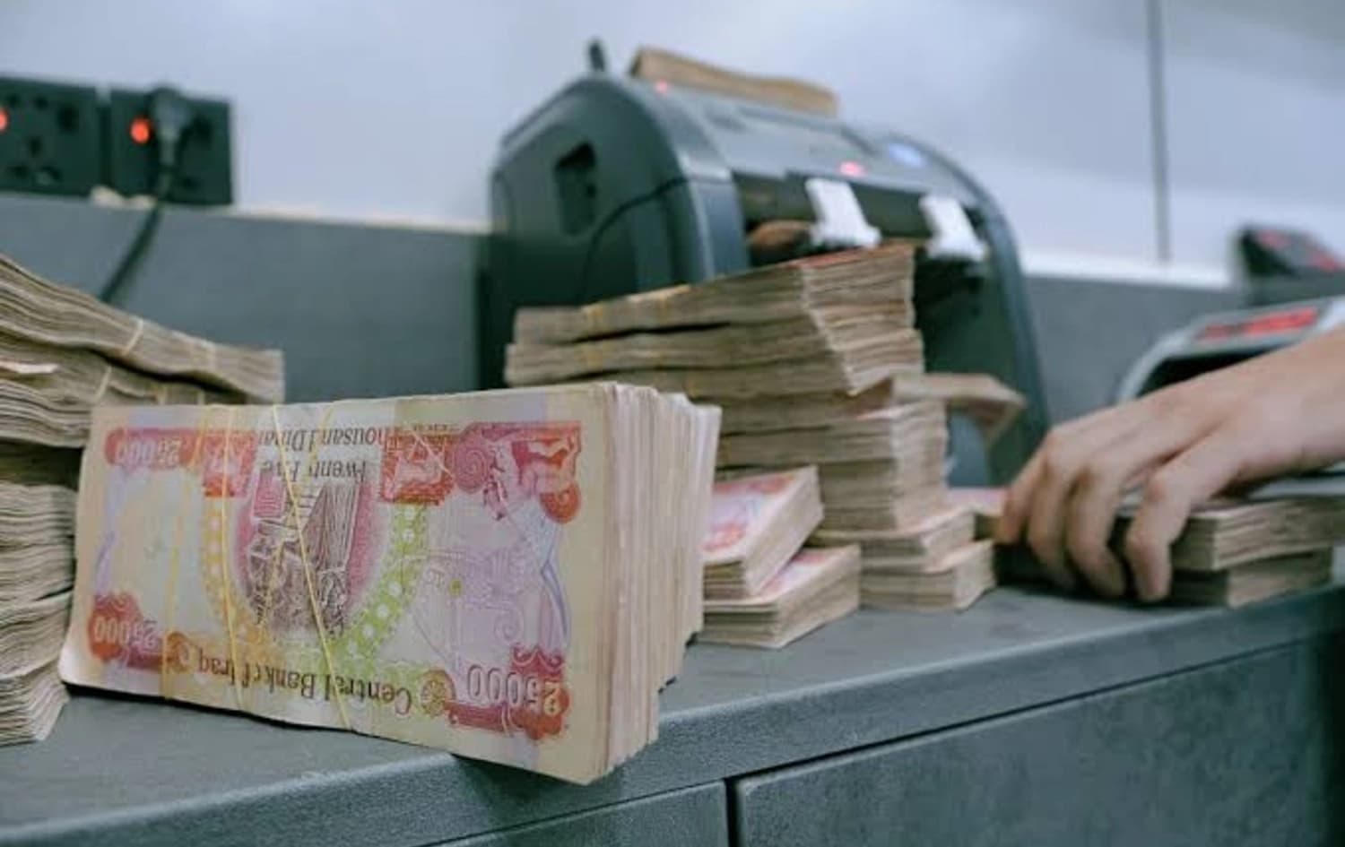 بانکی رەشید 30 ملیۆن دینار قەرز بۆ دانانی پانێڵی وزەی خۆر دەدات