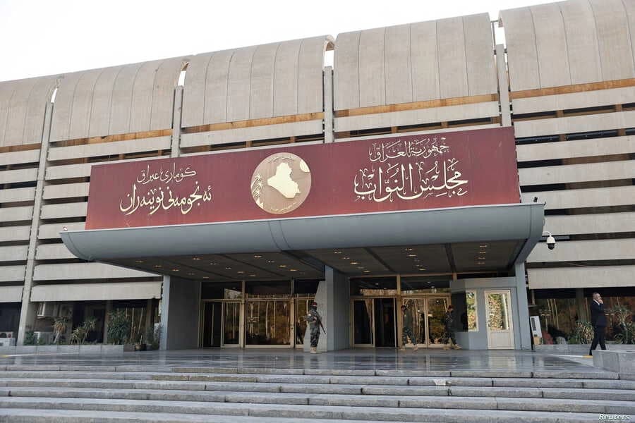 لیژنەی نەوت و گازی پەرلەمانی عێراق راسپاردەکانی بۆ کێشەی بەنزین لە هەرێمی کوردستان ئامادە کرد