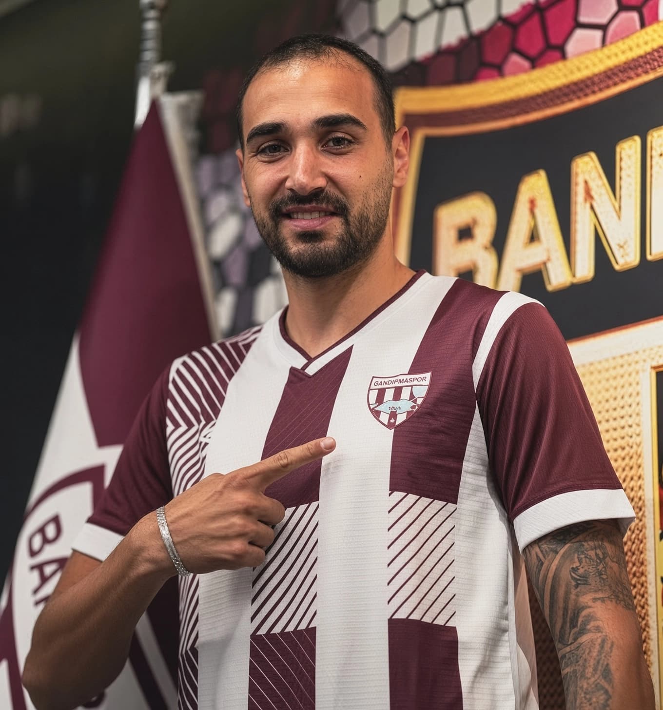 Bandırmaspor’da forma giyen 25 yaşındaki futbolcu hayatını kaybetti