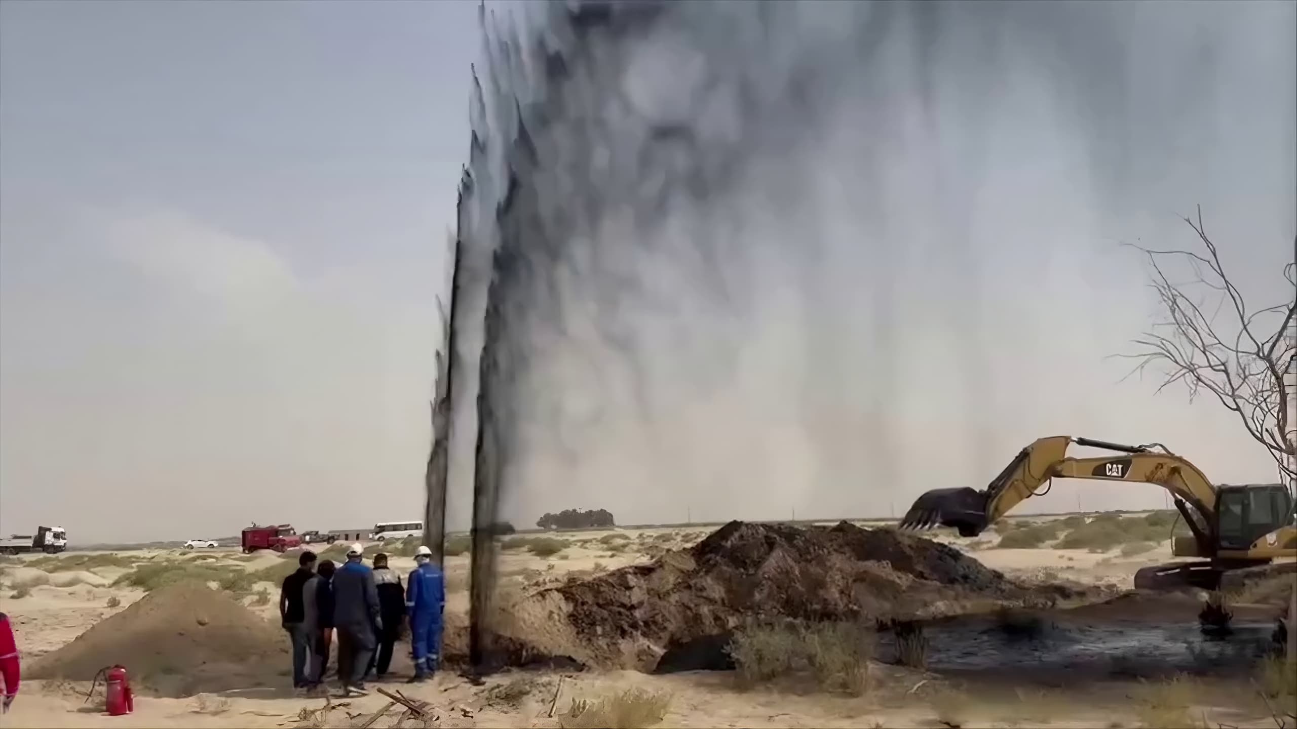 Iraq says dismantled crude oil smuggling network