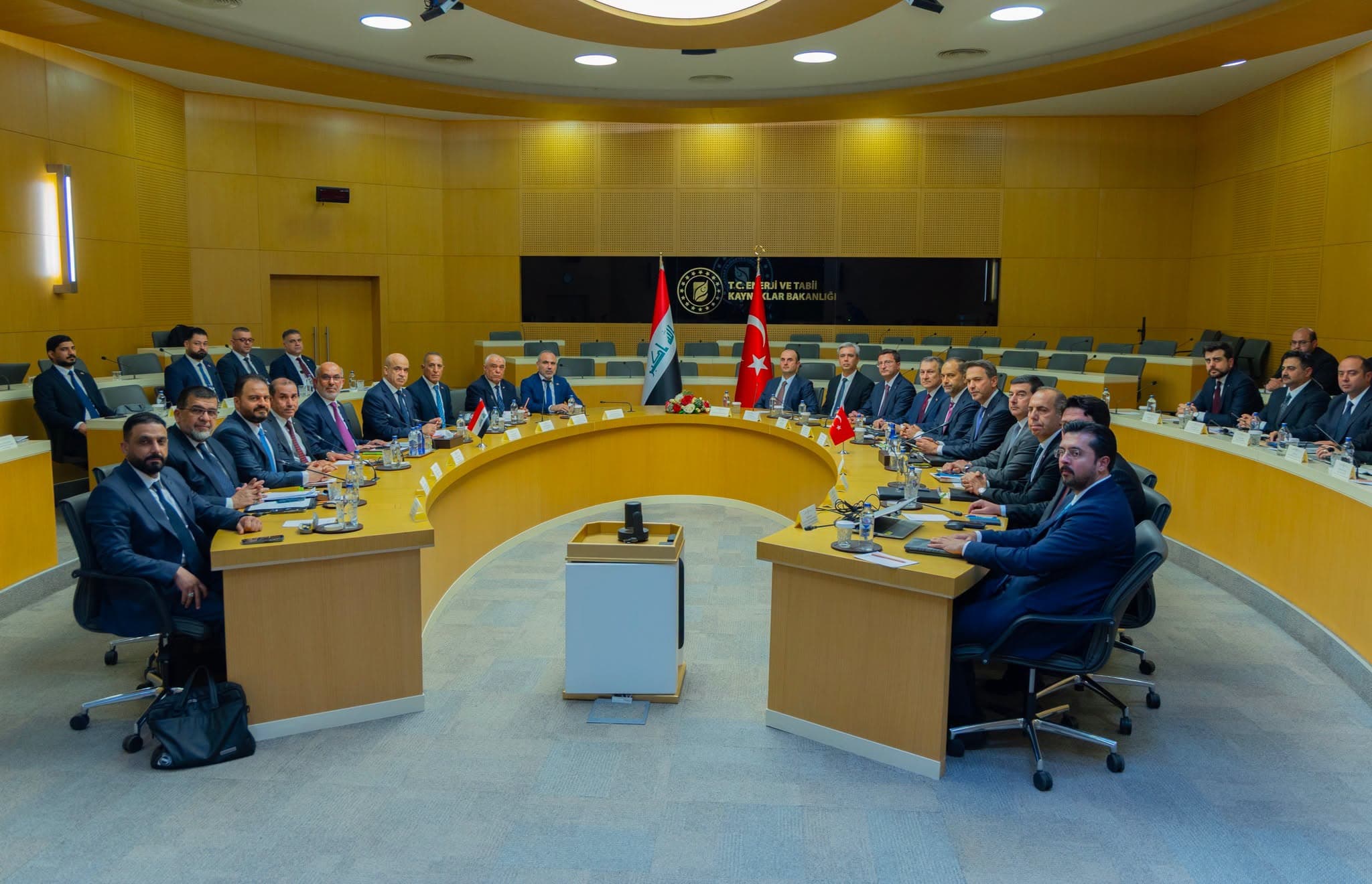Ankara'da enerji zirvesi: Türkiye ile Irak petrol ve doğalgaz anlaşması için masada