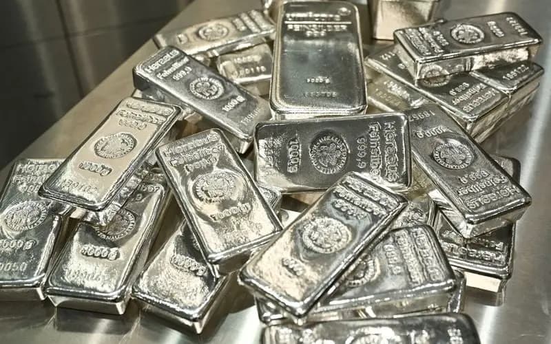 Gümüş iki ayın dibini gördü: 58 dolar kritik eşik