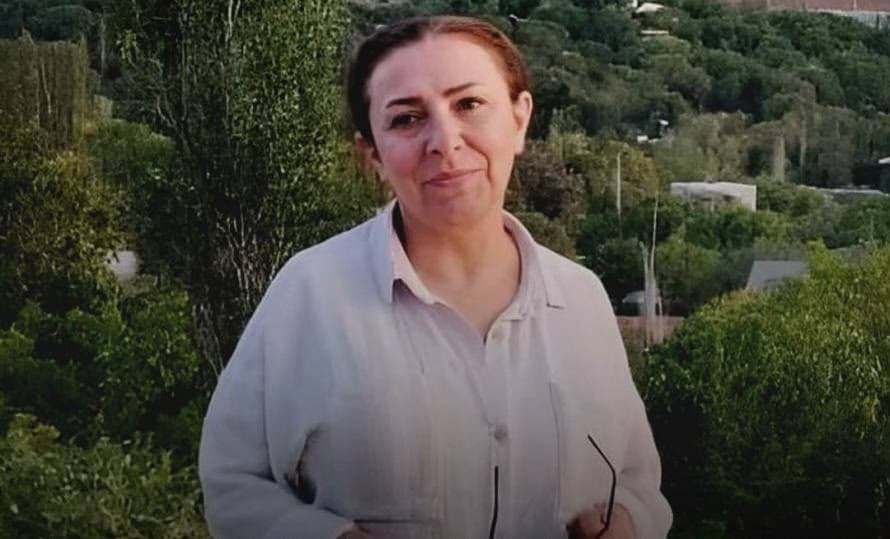لە تاران خانمە چالاکڤانێکی کورد دەستبەسەر کرا