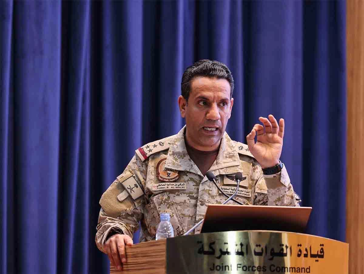 گوتەبێژی هاوپەیمانیی عەرەبی: هەلیکۆپتەرێکی سەربازیمان لەسەر سنووری یەمەن کەوتە خوارەوە