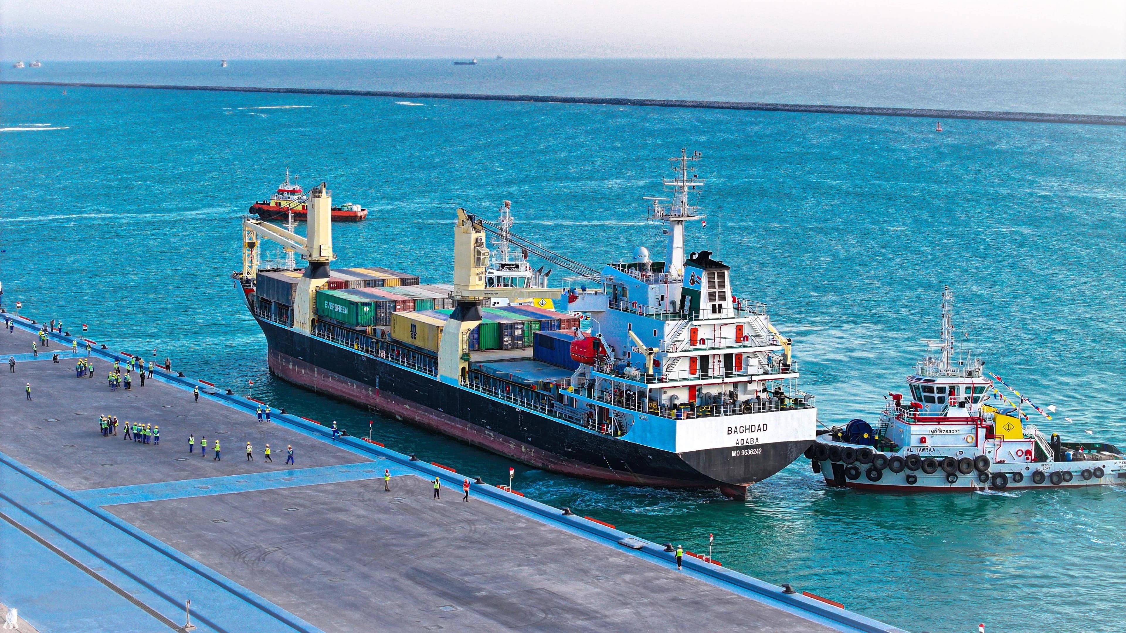 Oil tanker hit by ‘unknown projectile’ in Iraqi waters: Maritime watchdog